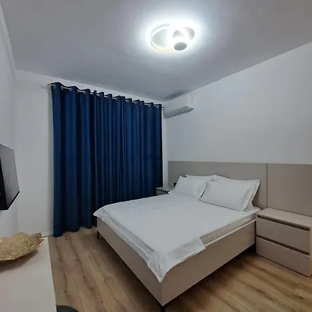 Blue32 * Sarandë
